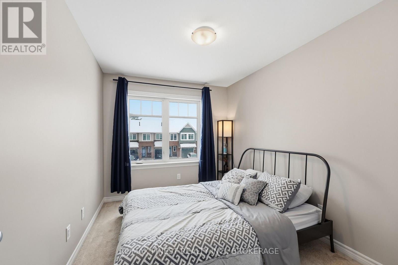 1685 TENLEY DRIVE — photo 30