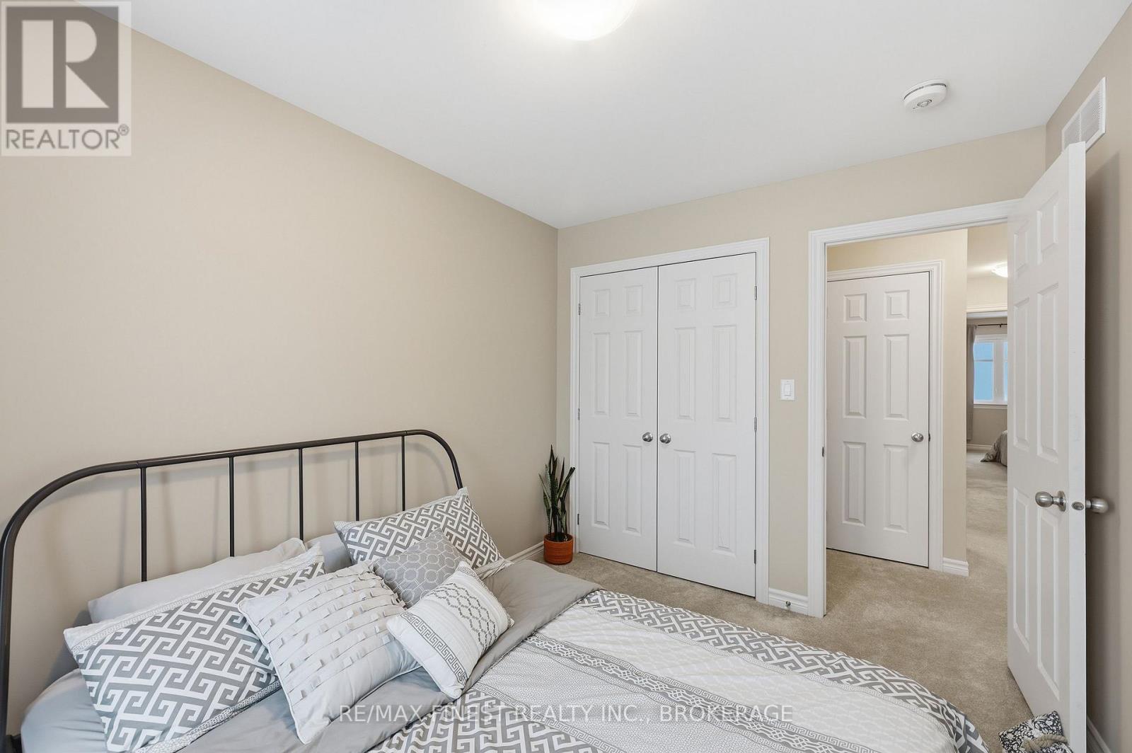 1685 TENLEY DRIVE — photo 31