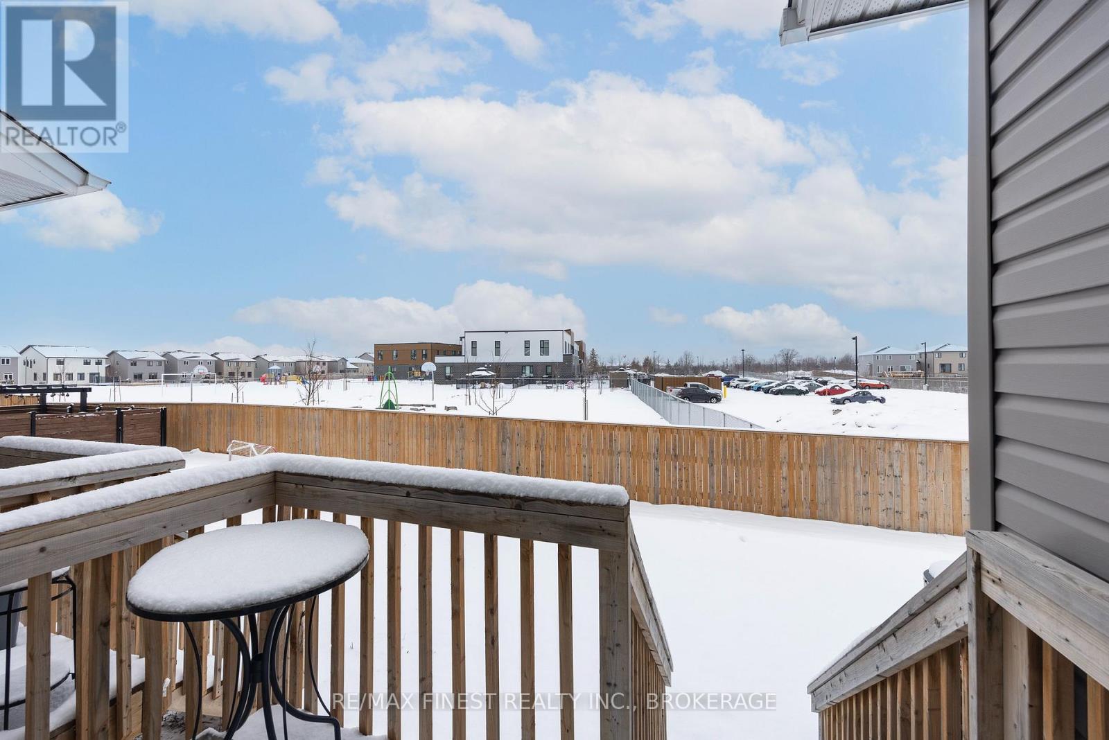 1685 TENLEY DRIVE — photo 40