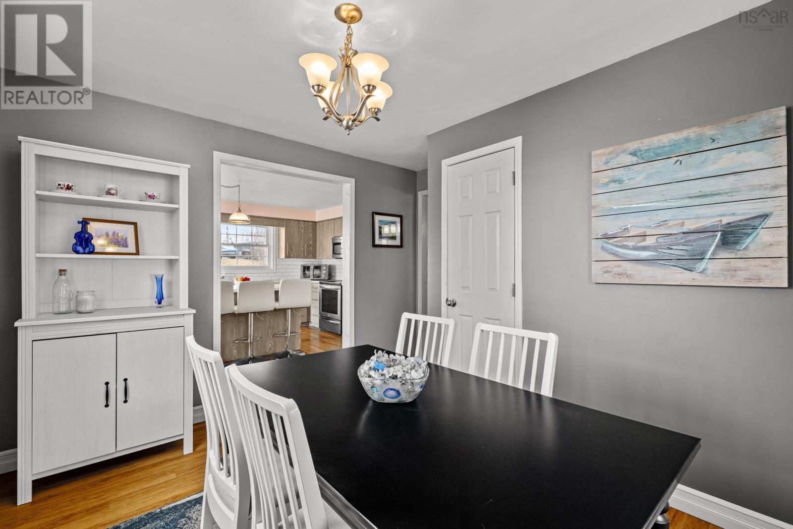 Property 13 of 34 of 31 Elaine Avenue