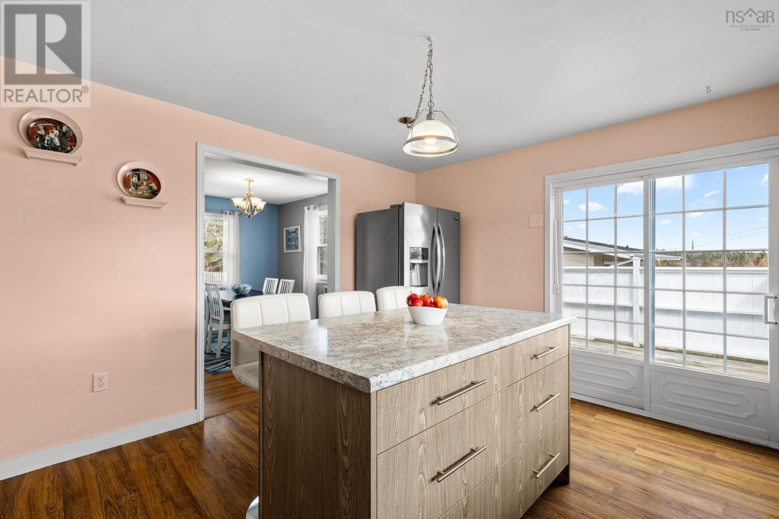 Property 21 of 34 of 31 Elaine Avenue