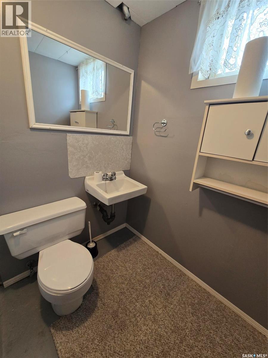 904 Francis STREET — photo 30