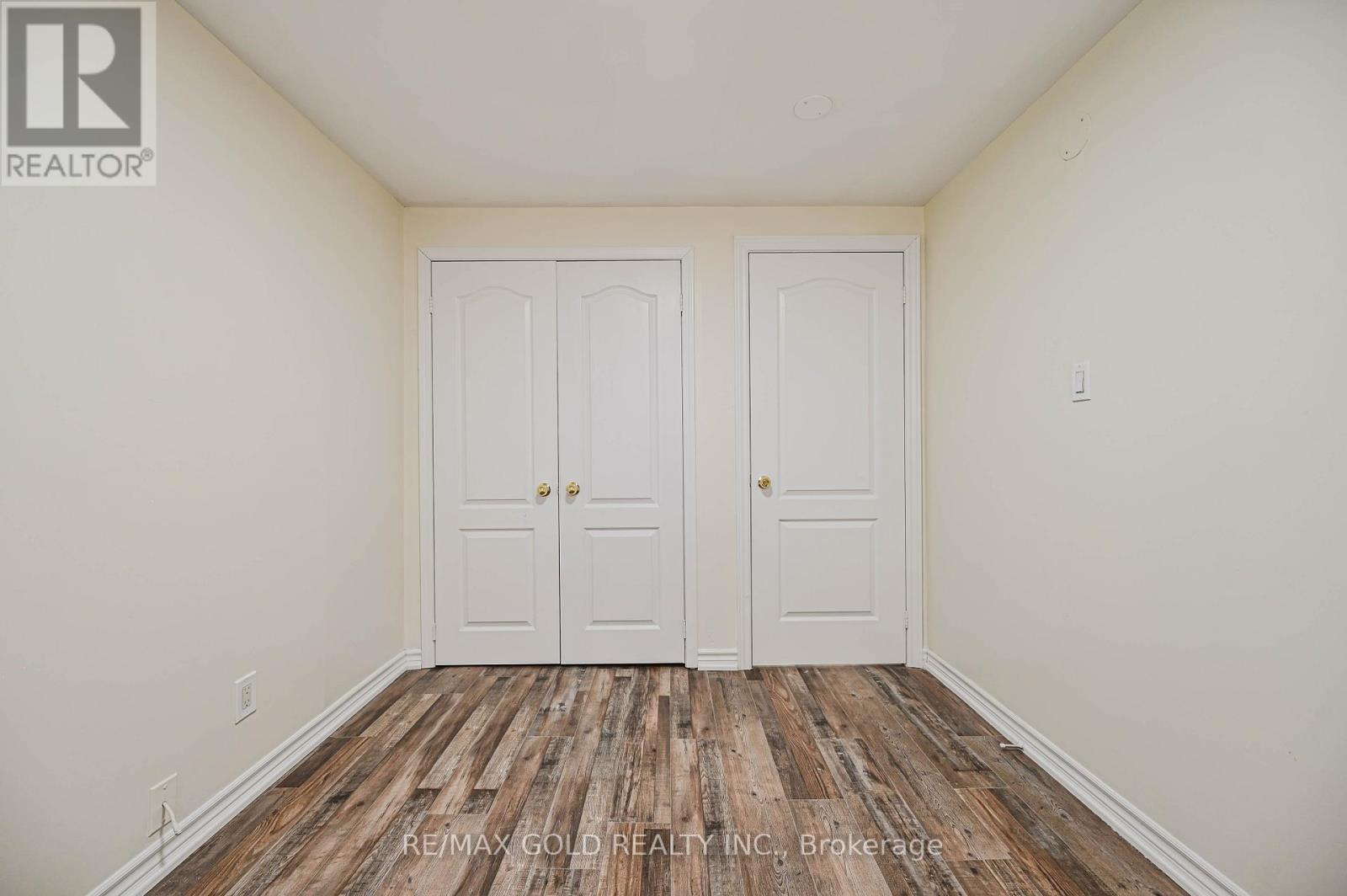 7755 PRIORY CRESCENT - 24
