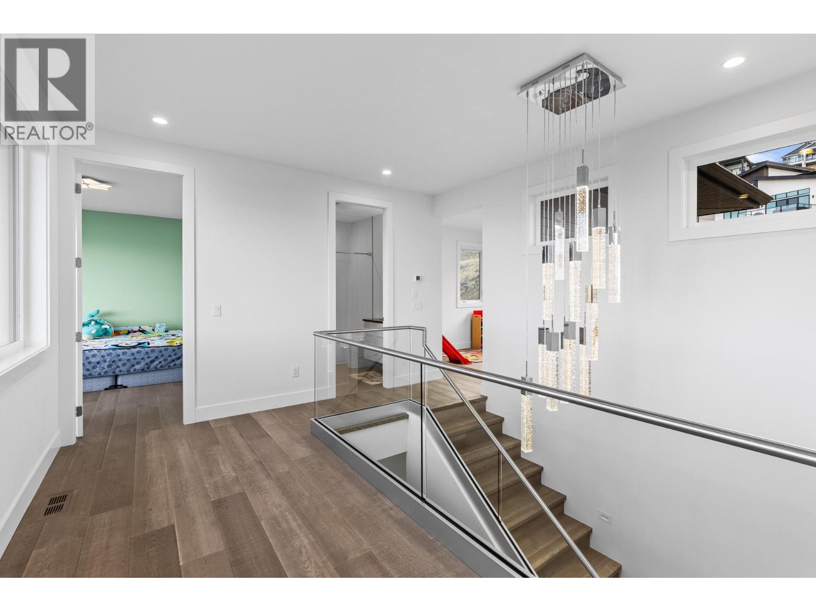 1068 Clarance Avenue, Kelowna