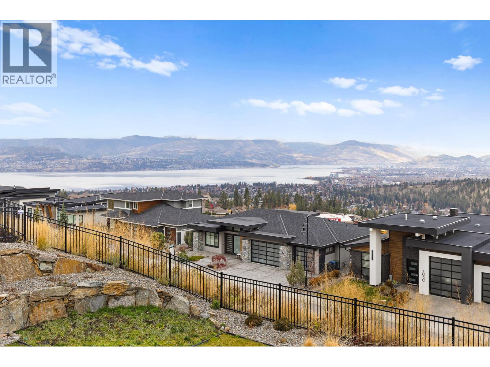 1068 Clarance Avenue, Kelowna