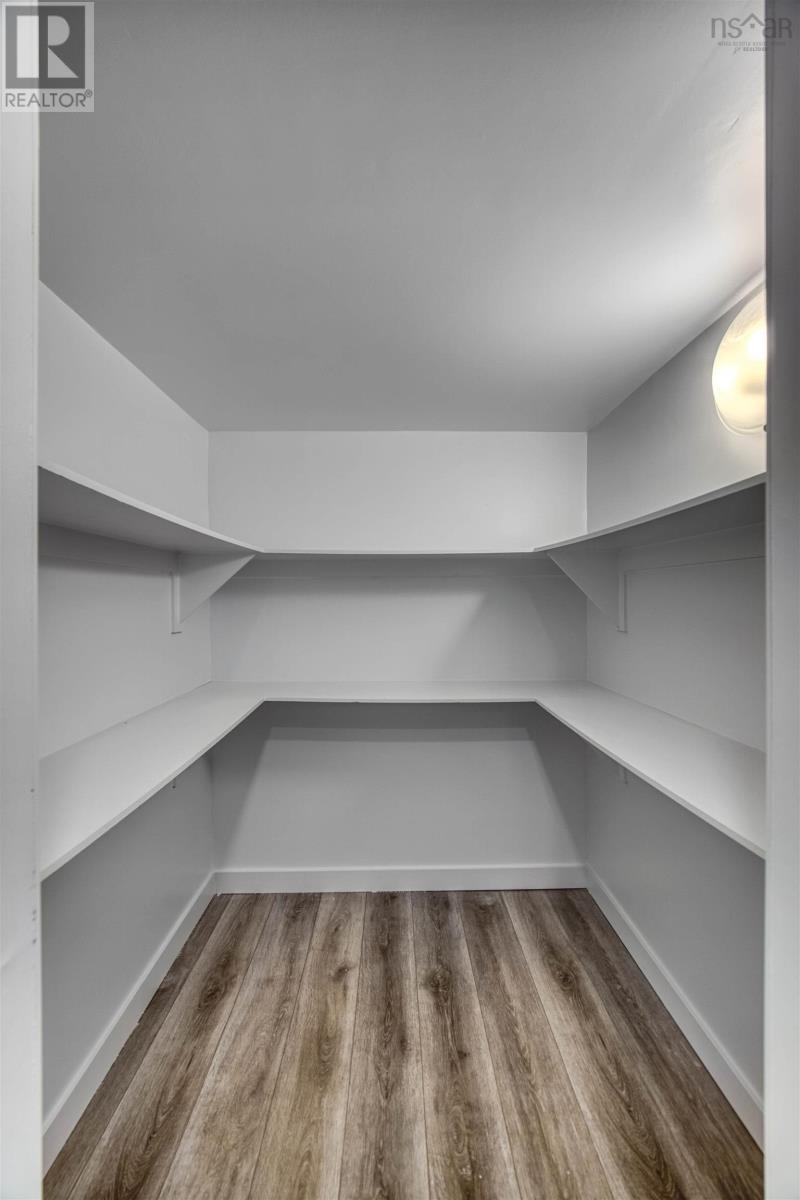 Property 13 of 49 of 4006 Highway 2