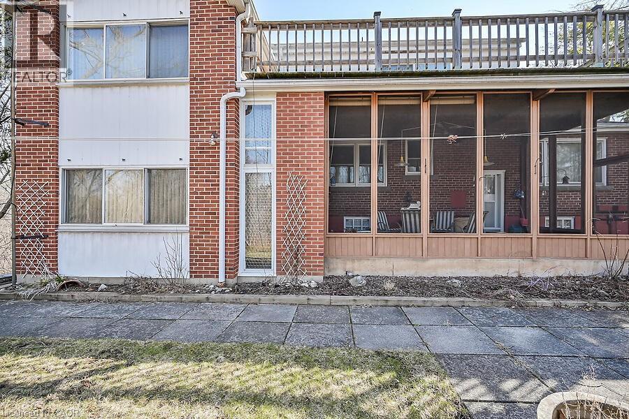 9 DALEVIEW COURT - 42