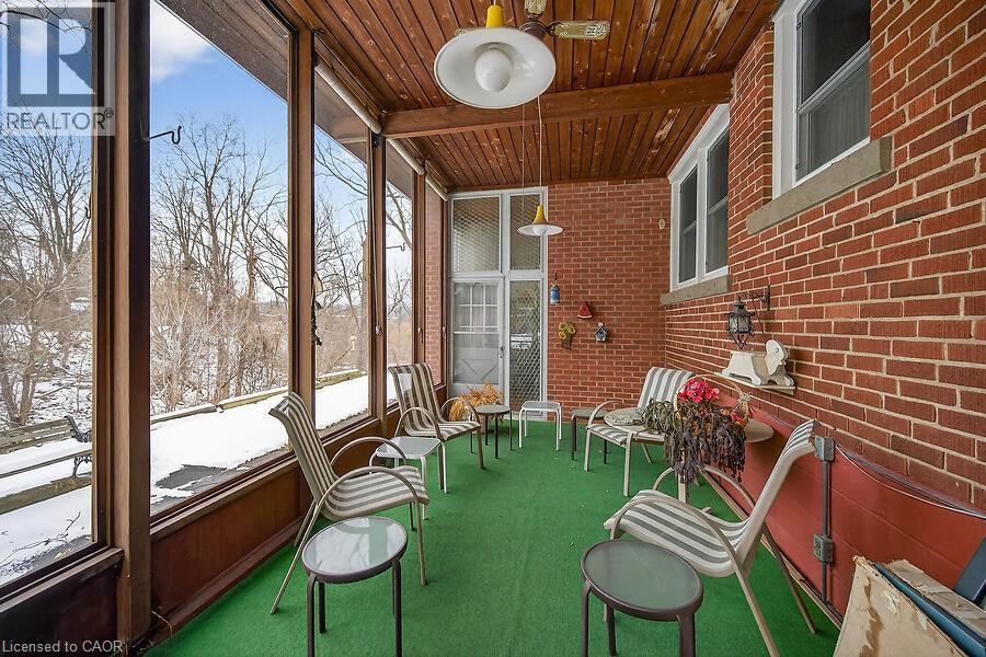9 DALEVIEW COURT - 36
