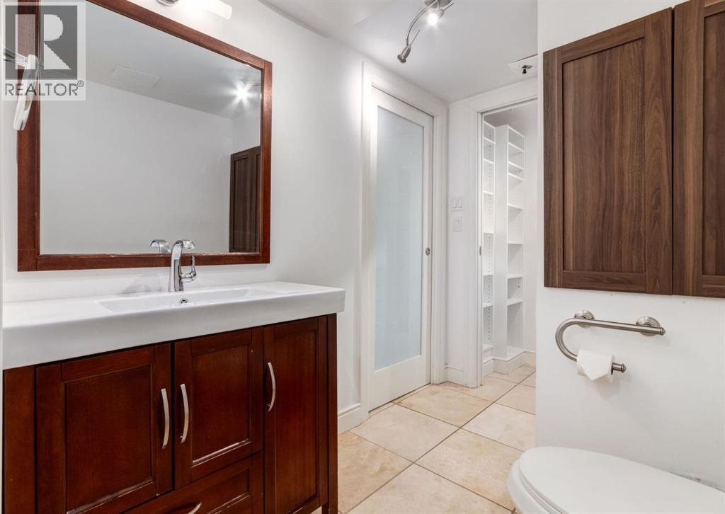 Single Family House for Sale in   Eau Claire Avenue SW Eau Claire Calgary 