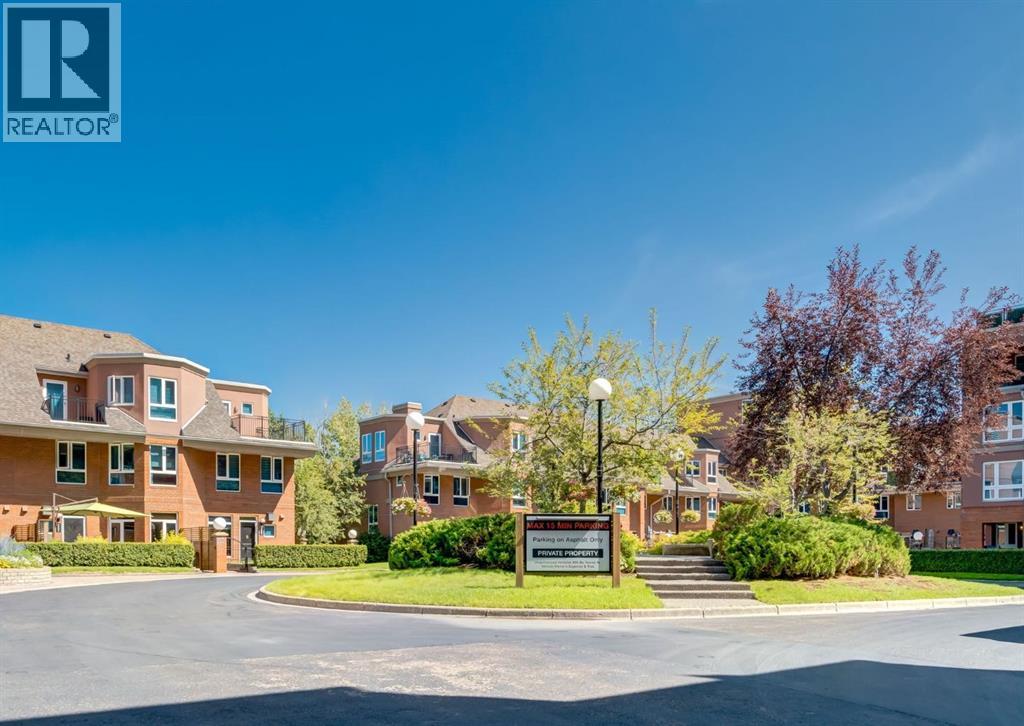 Single Family House for Sale in   Eau Claire Avenue SW Eau Claire Calgary 