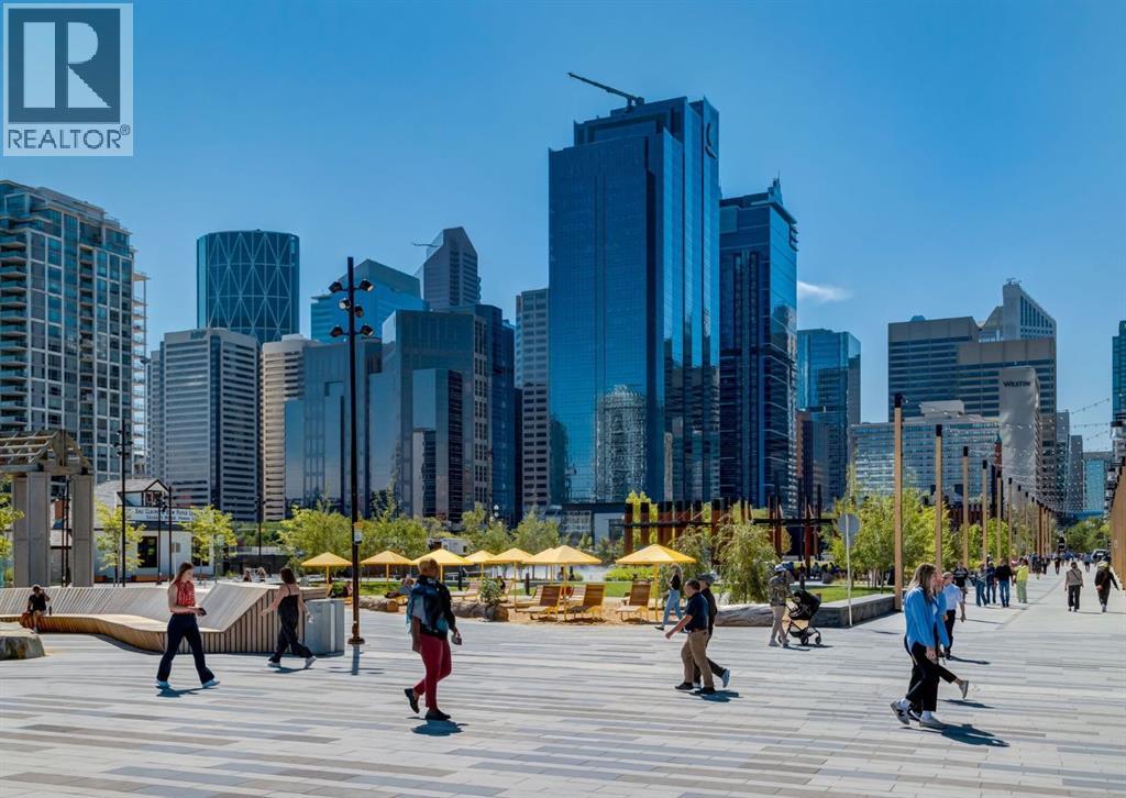 Single Family House for Sale in   Eau Claire Avenue SW Eau Claire Calgary 