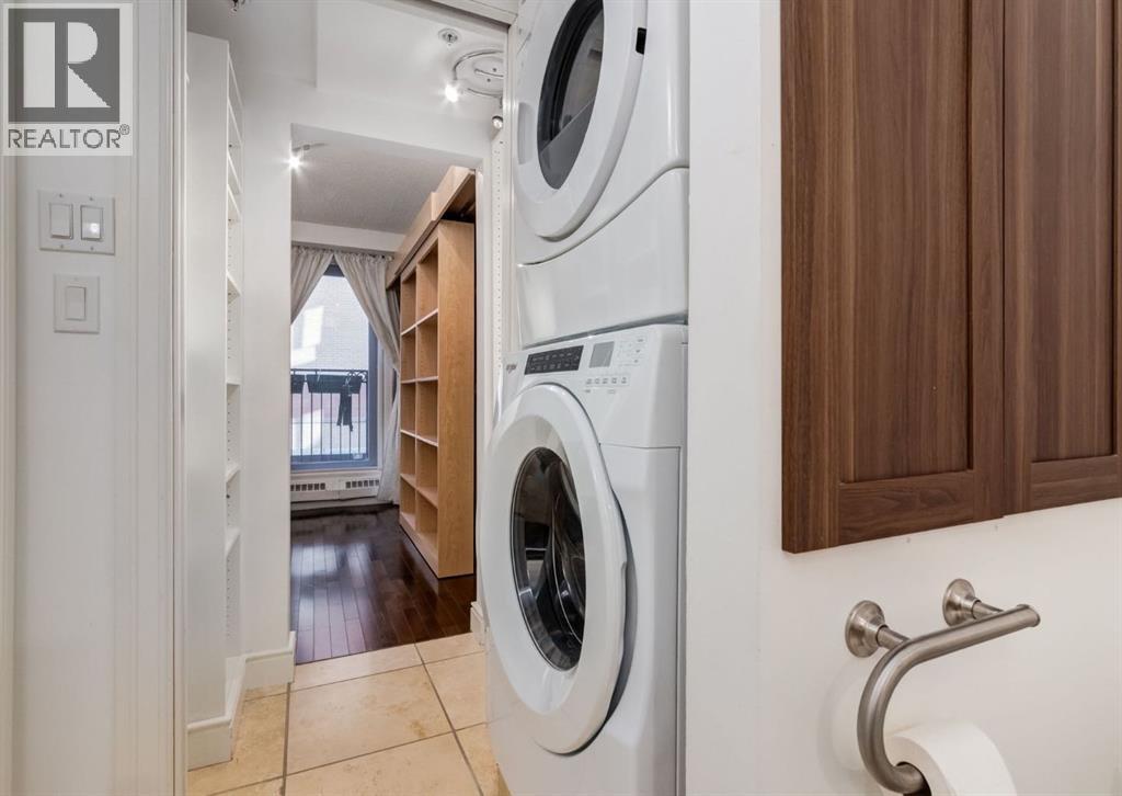 Single Family House for Sale in   Eau Claire Avenue SW Eau Claire Calgary 