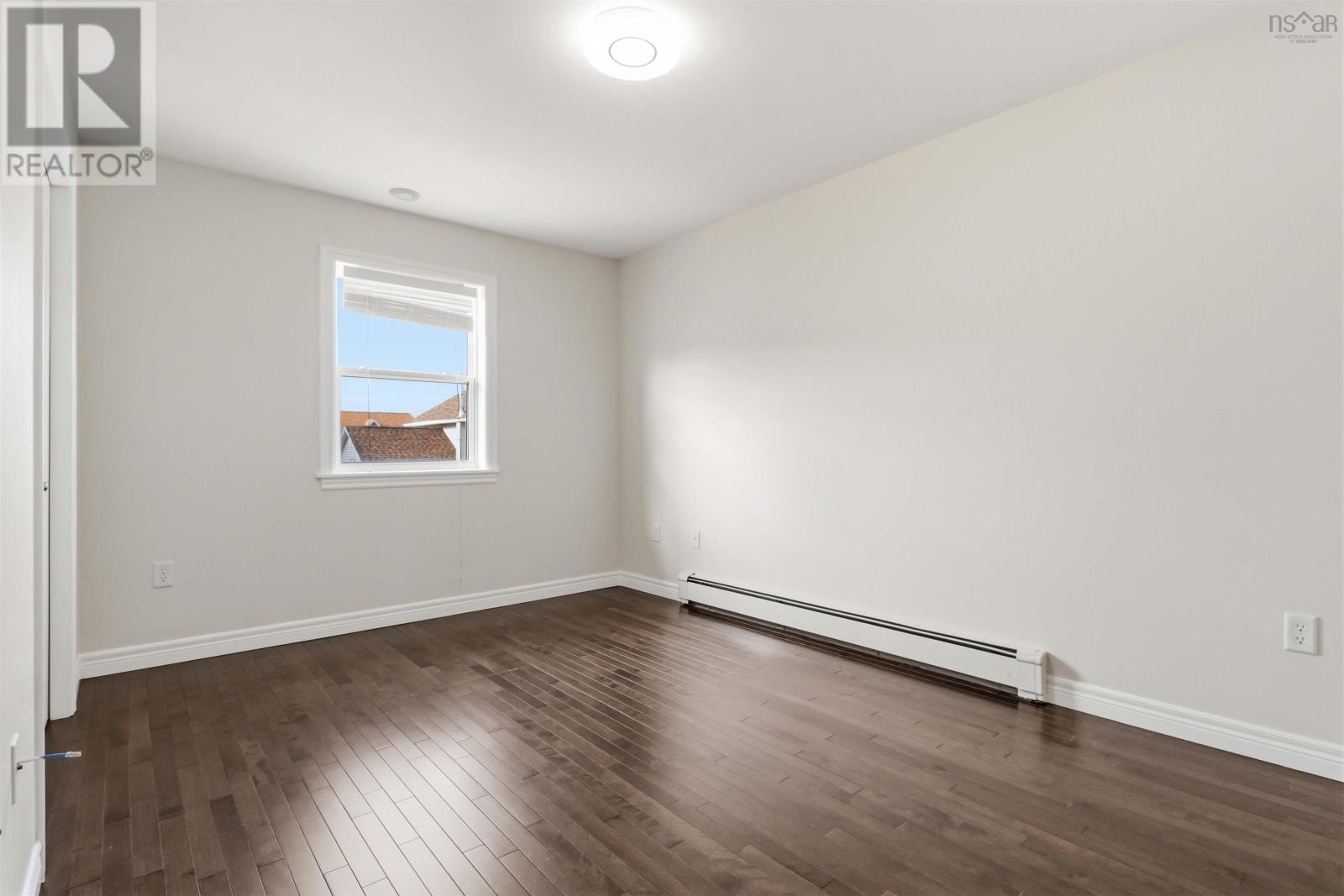 Property 35 of 43 of 38 Pearl Drive