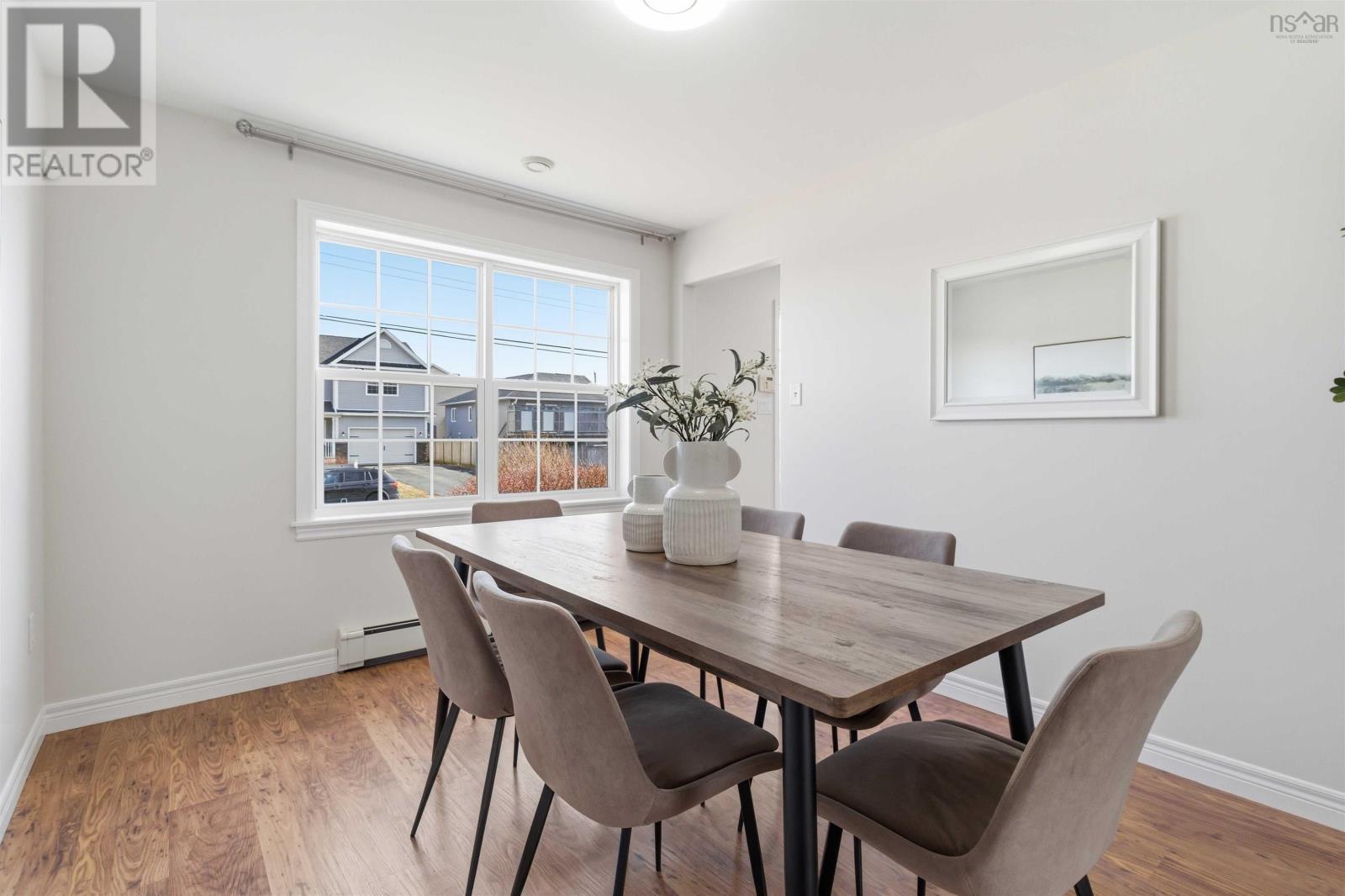 Property 23 of 43 of 38 Pearl Drive