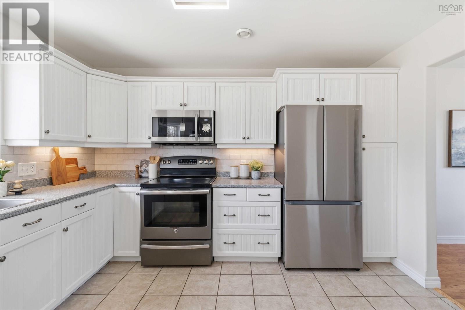 Property 15 of 43 of 38 Pearl Drive