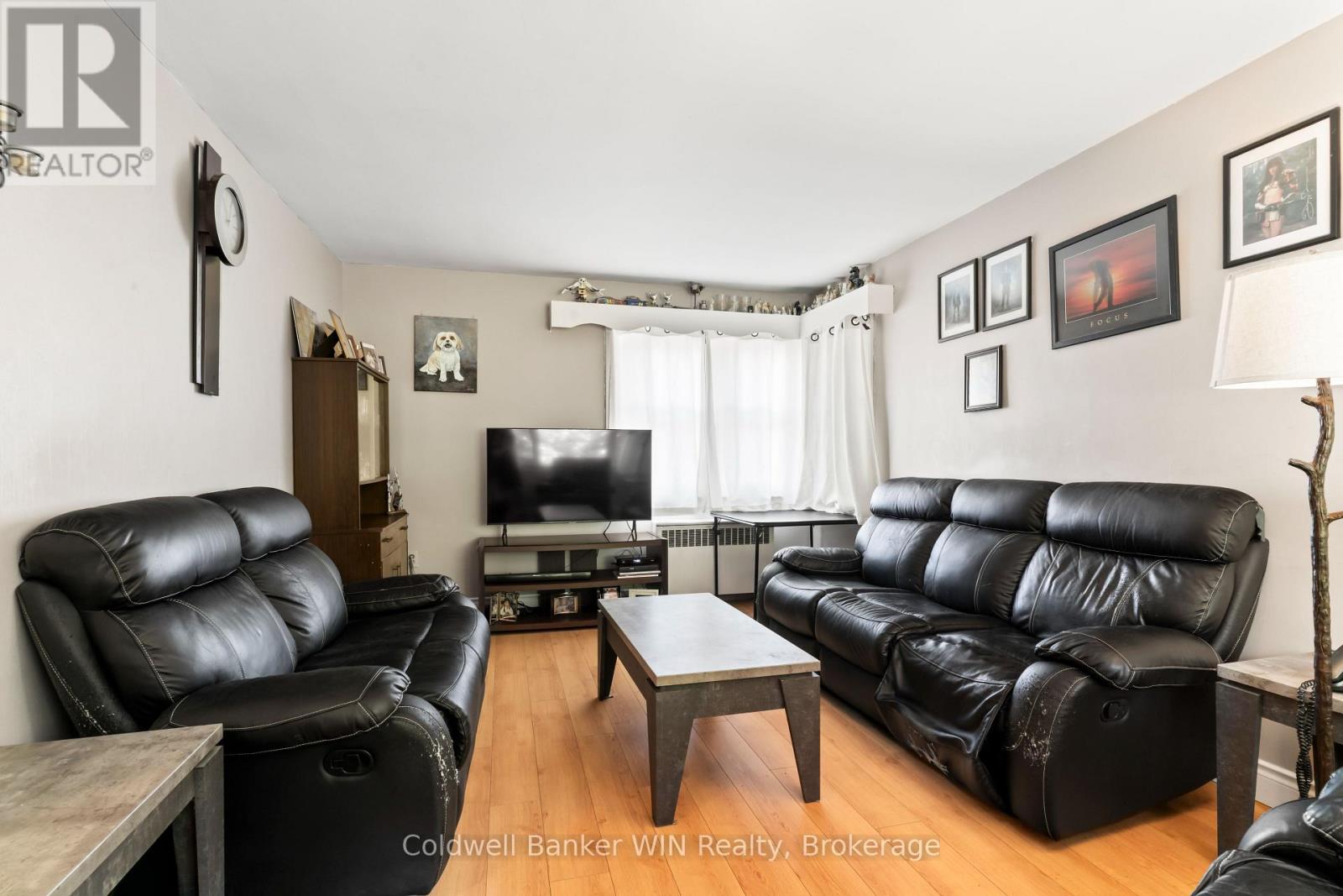 121 QUEEN STREET W - 10