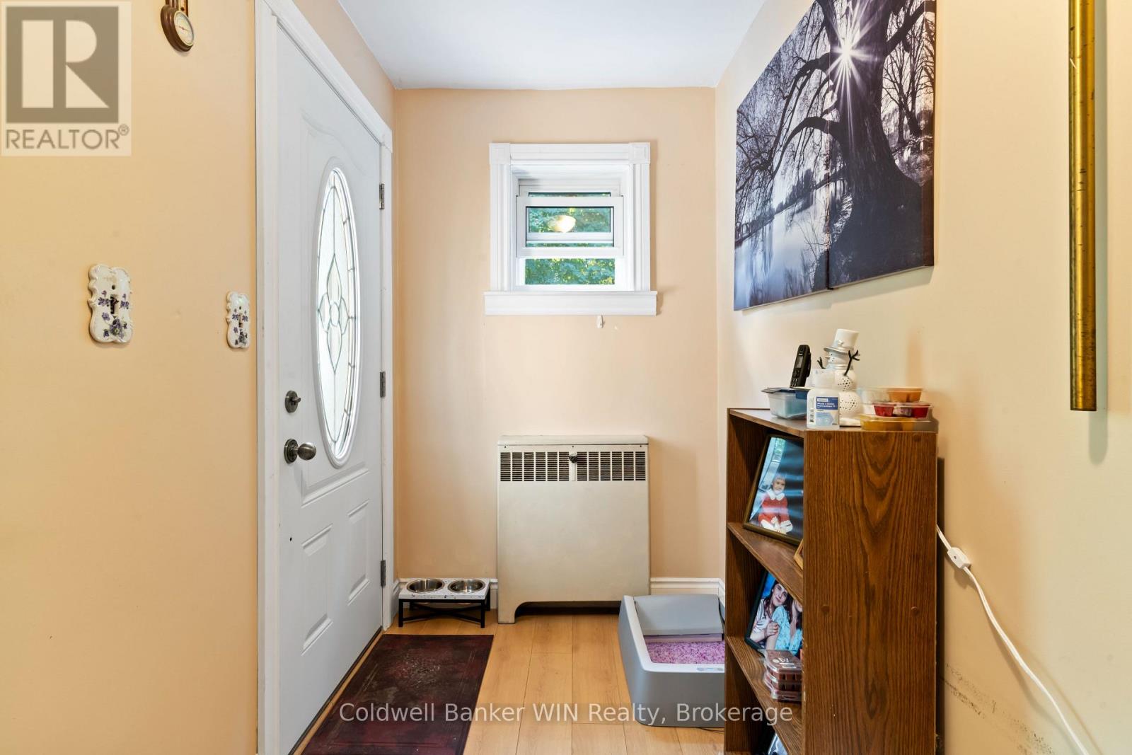 121 QUEEN STREET W - 19