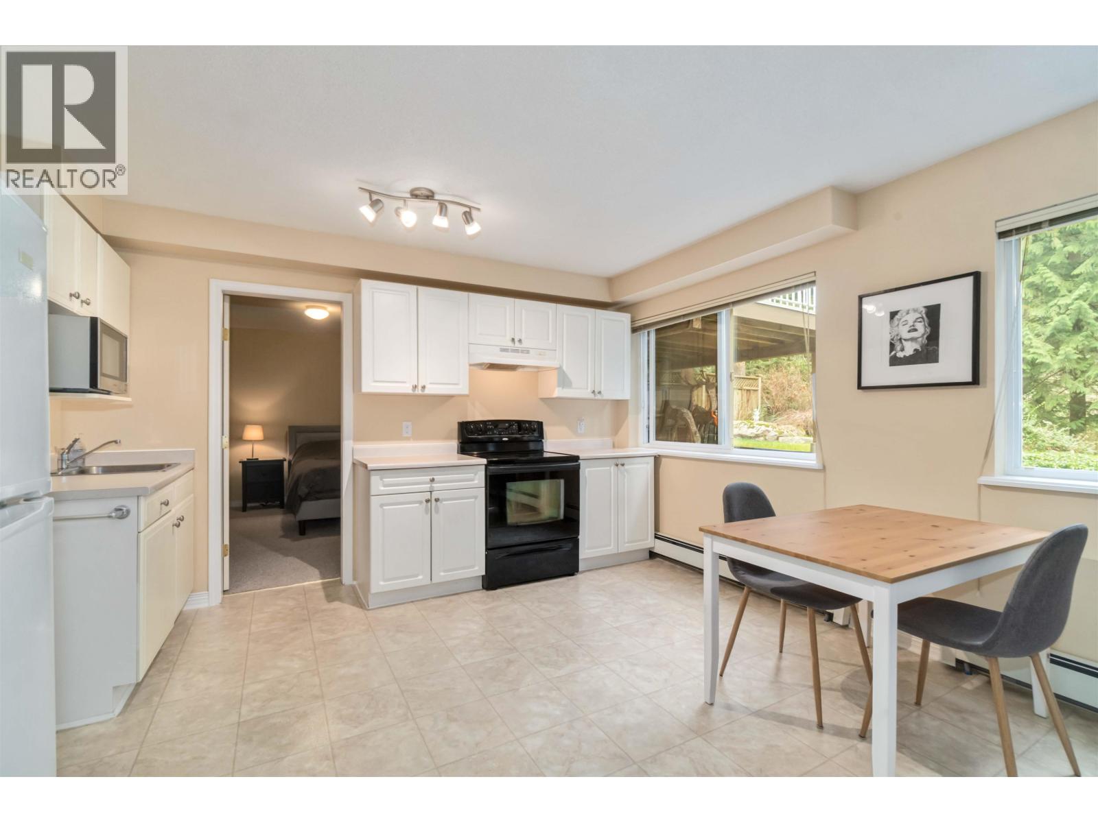 3332 TURNER AVENUE, Coquitlam