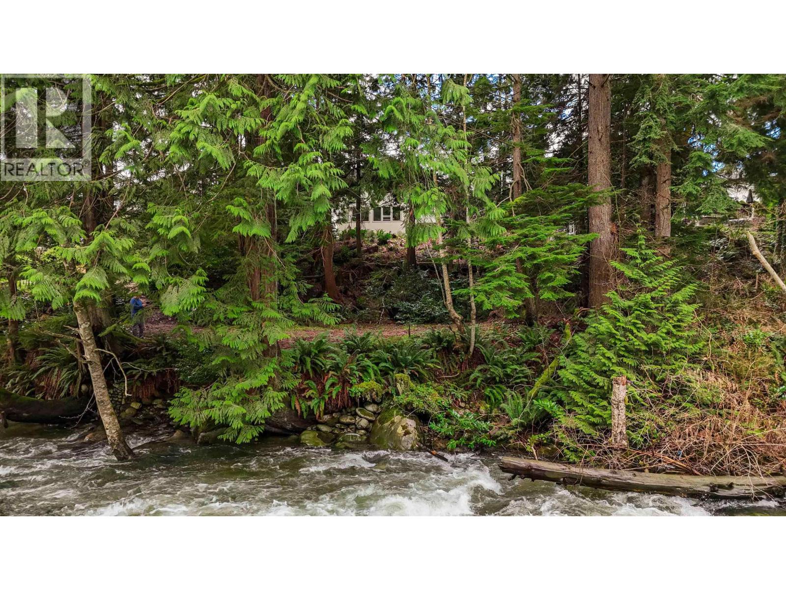 3332 TURNER AVENUE, Coquitlam