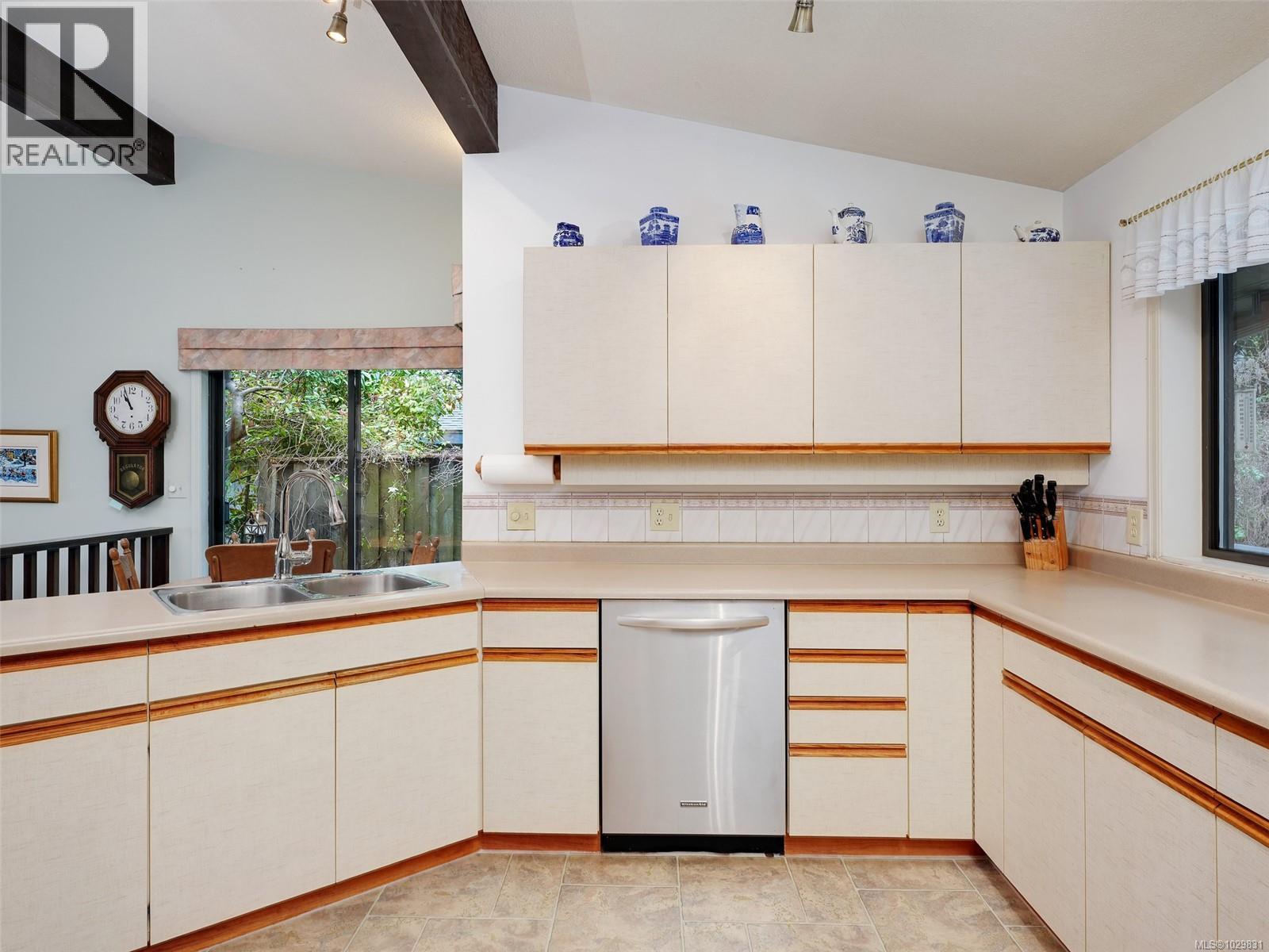  11340 Pachena Place, North Saanich