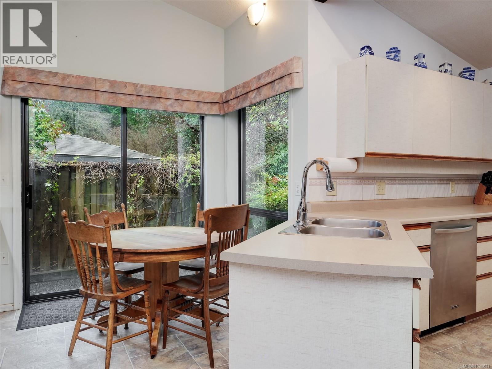  11340 Pachena Place, North Saanich