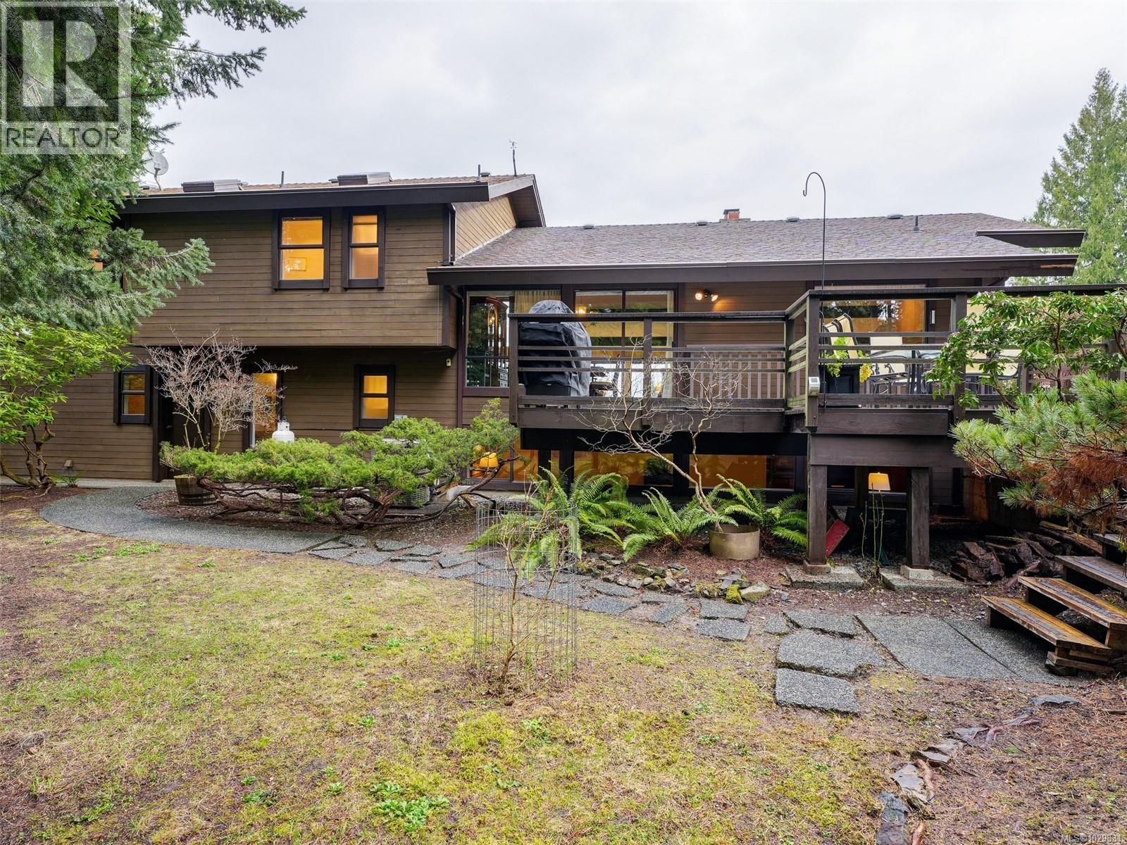  11340 Pachena Place, North Saanich