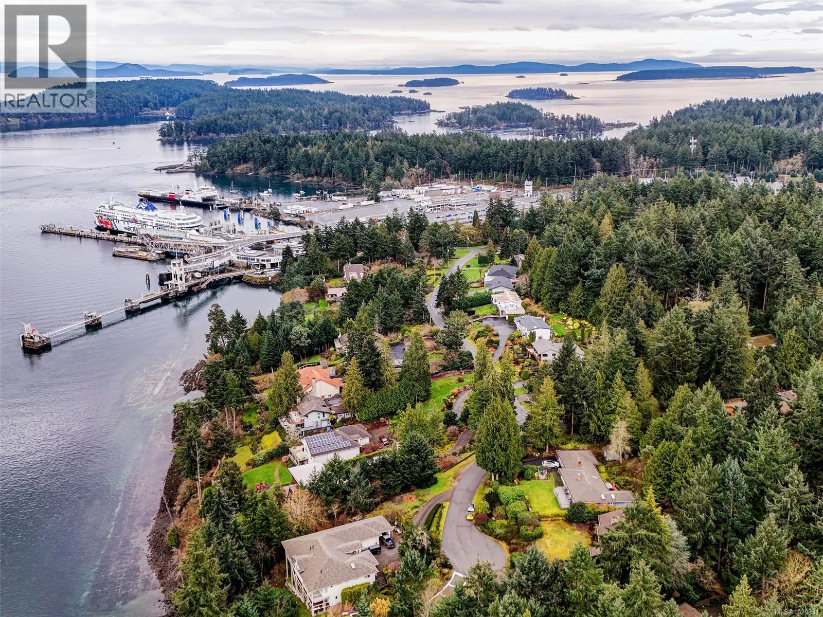  11340 Pachena Place, North Saanich