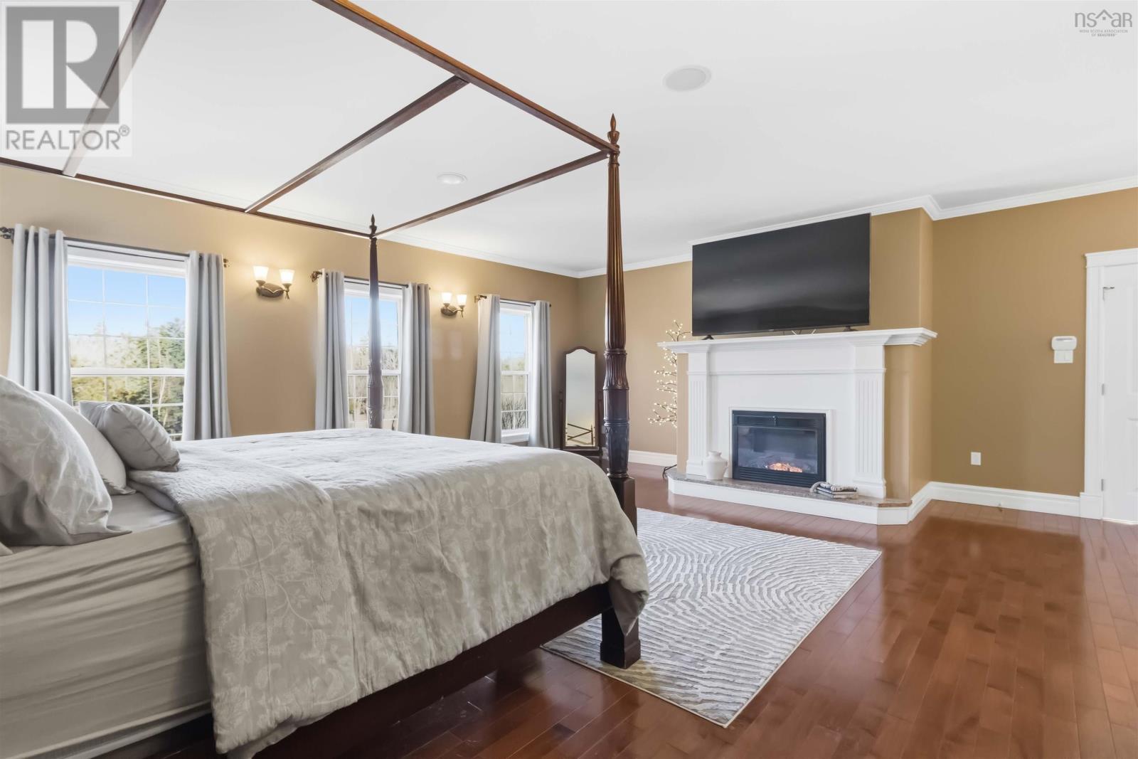 Property 21 of 49 of 61 Colins Road