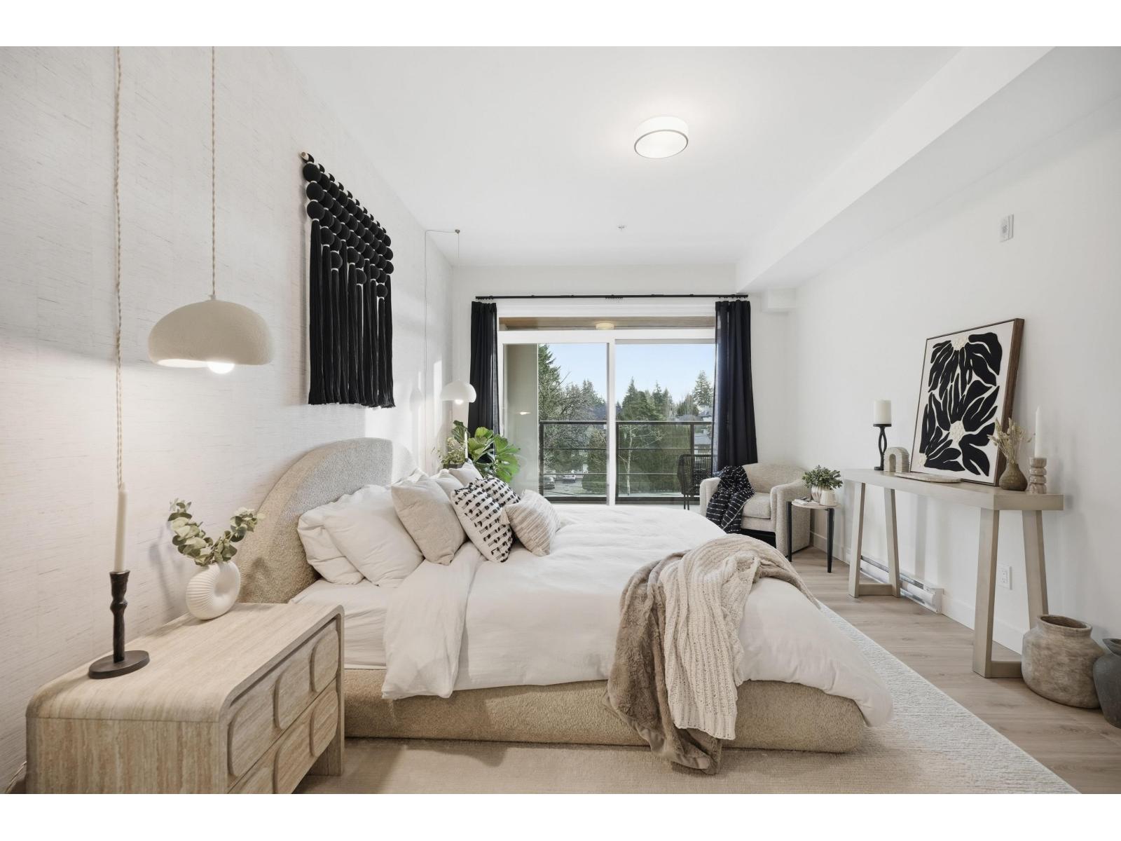 338 2635 KING GEORGE BOULEVARD, Surrey