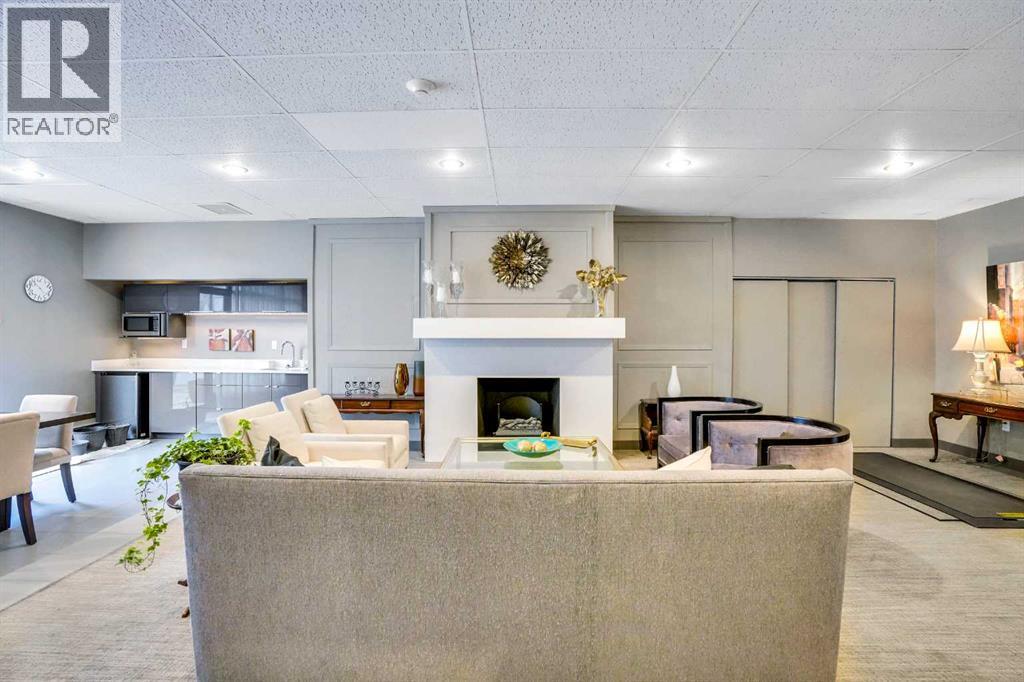 Single Family House for Sale in E   Avenue SW Mission Calgary 