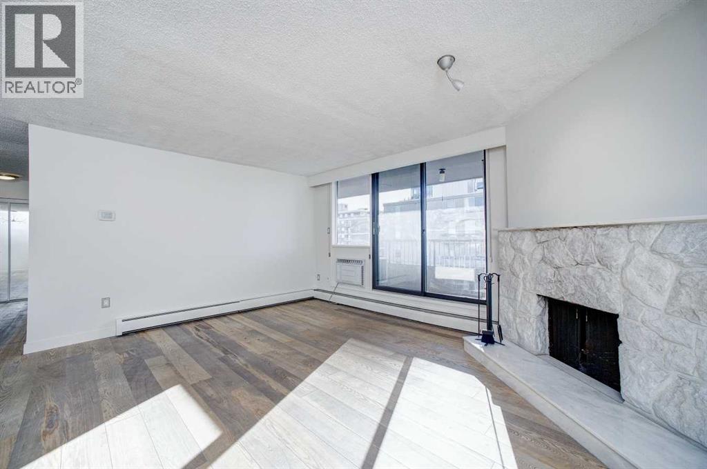 Single Family House for Sale in E   Avenue SW Mission Calgary 