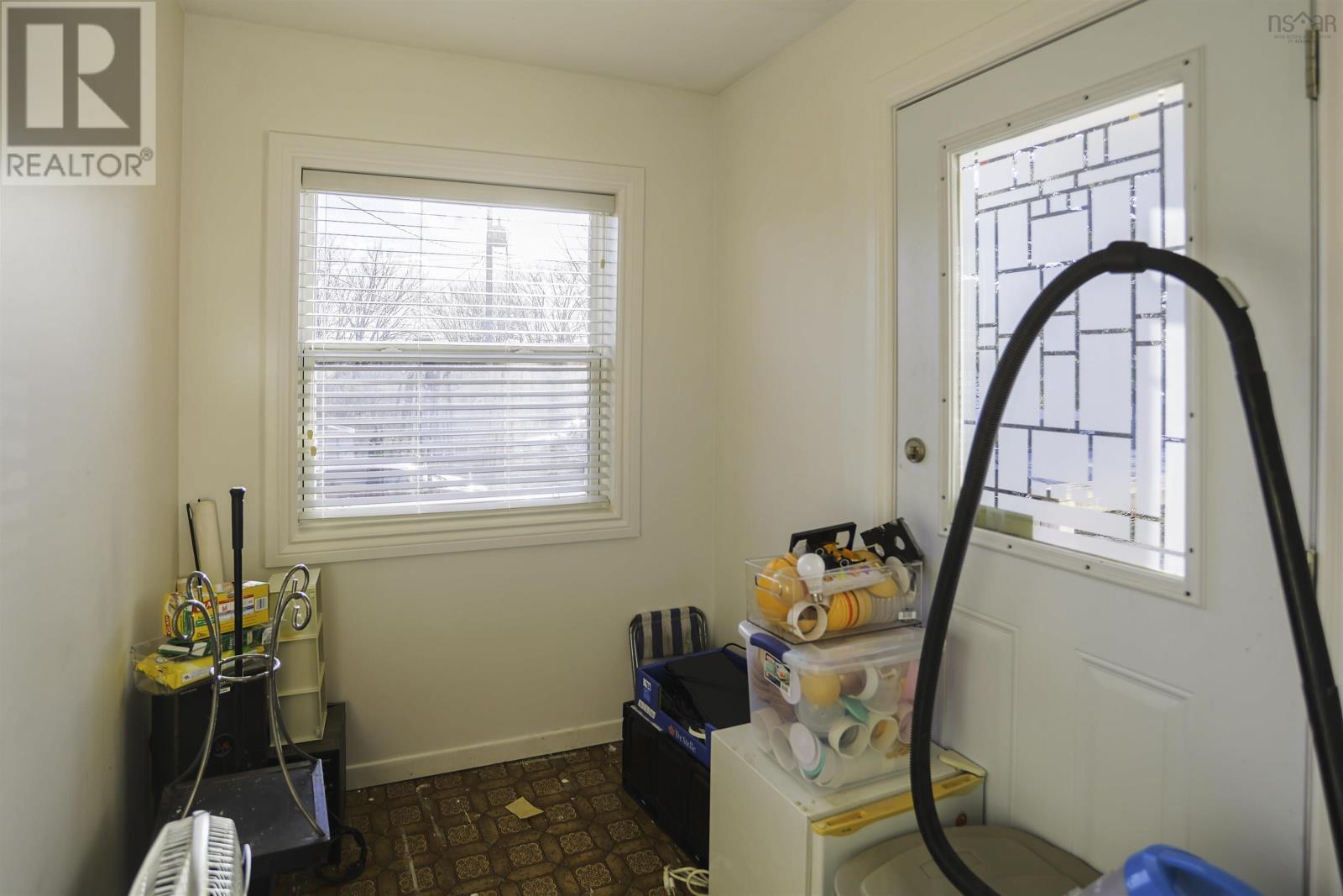 Property 26 of 39 of 33 Micmac Drive