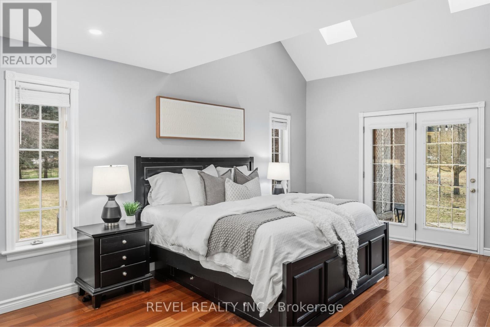2255 MOHAWK TRAIL - 21