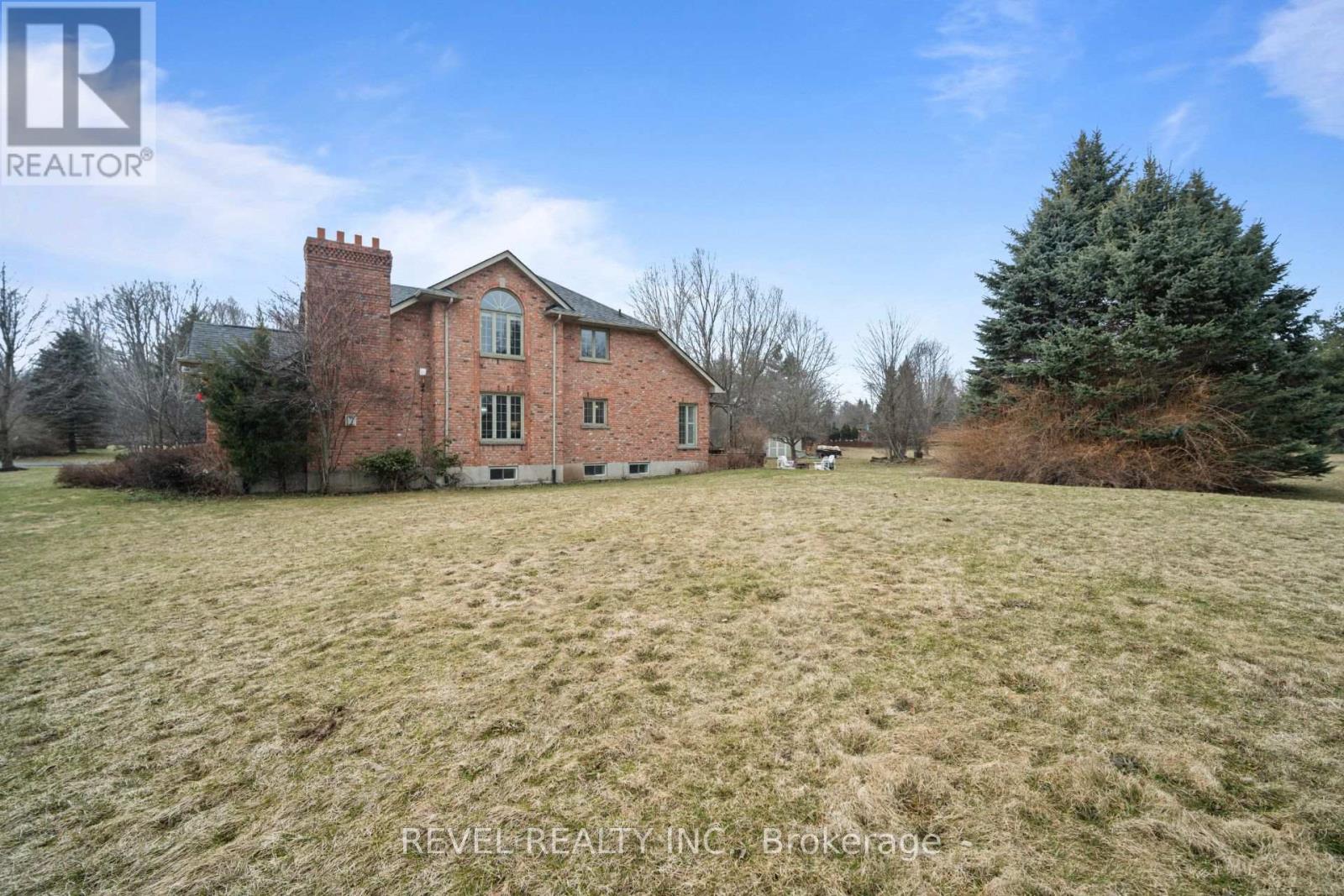 2255 MOHAWK TRAIL - 45