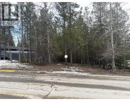 18 Darby Crescent, Elkford, BC V0B1H0 Photo 8