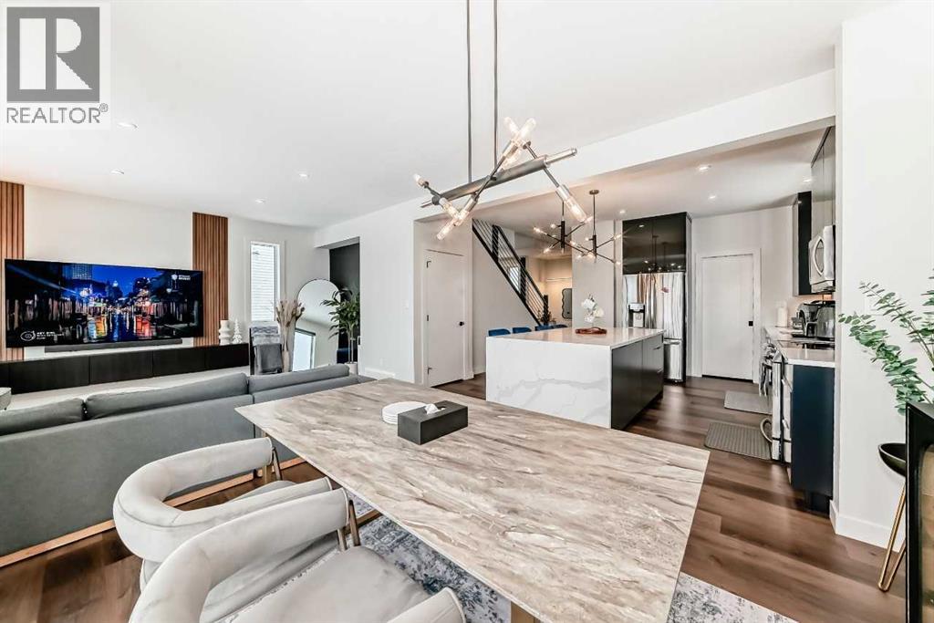 Single Family House for Sale in  Emerald Drive Evergreen Red Deer 