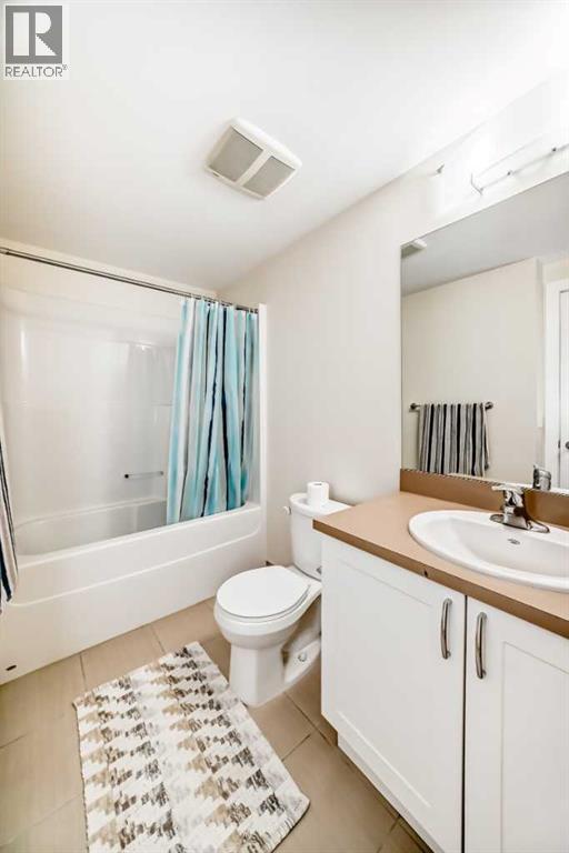 Single Family House for Sale in   brentwood Common NW Brentwood Calgary 