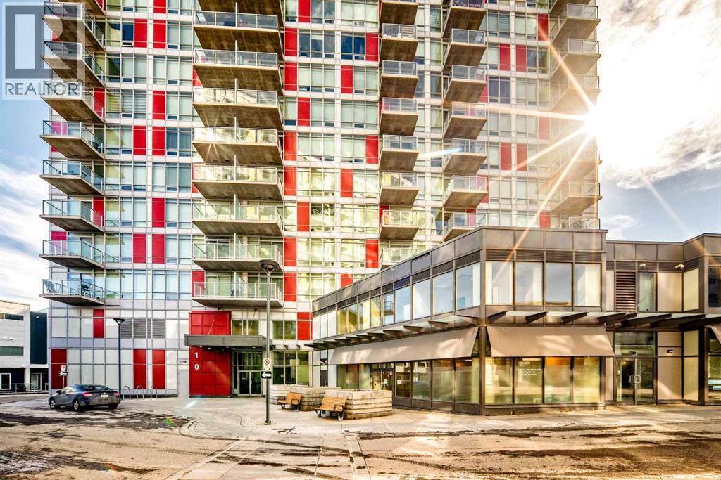 Single Family House for Sale in   brentwood Common NW Brentwood Calgary 