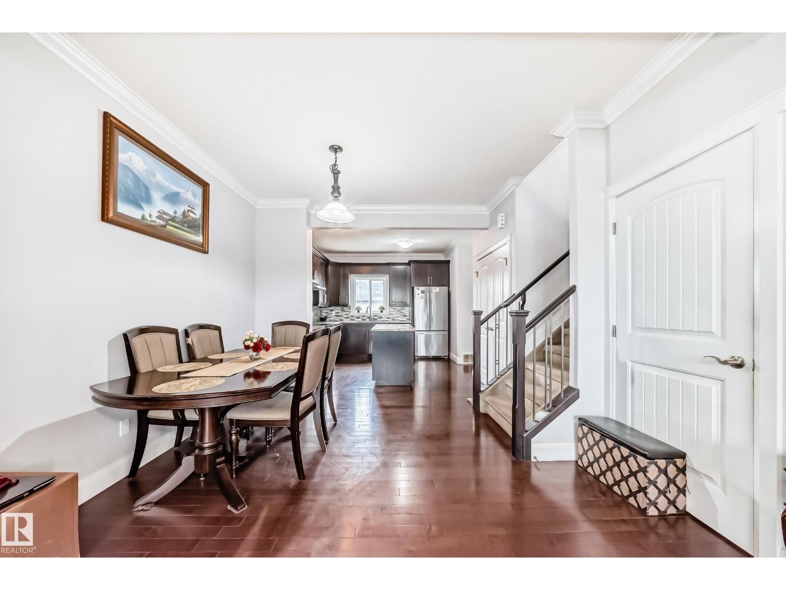 #2 12042 101 ST NW - 9