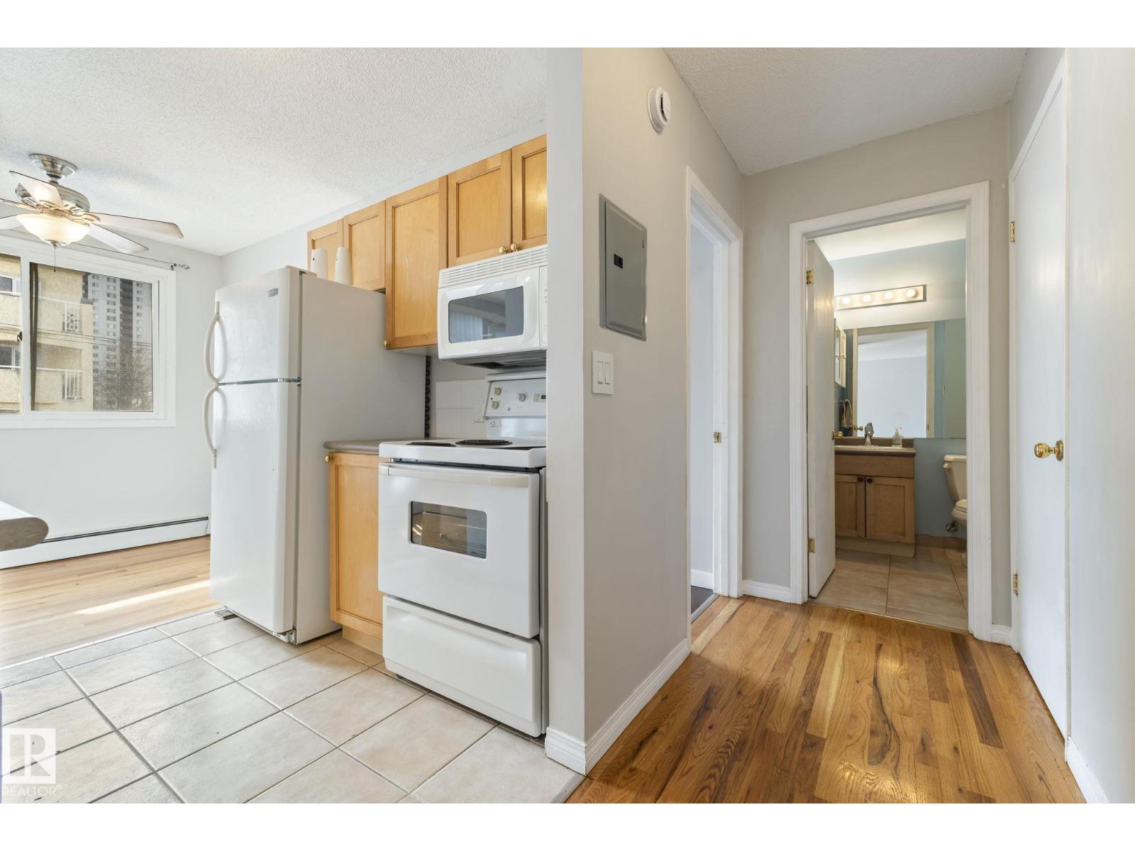 #308 10230 120 ST NW - 15