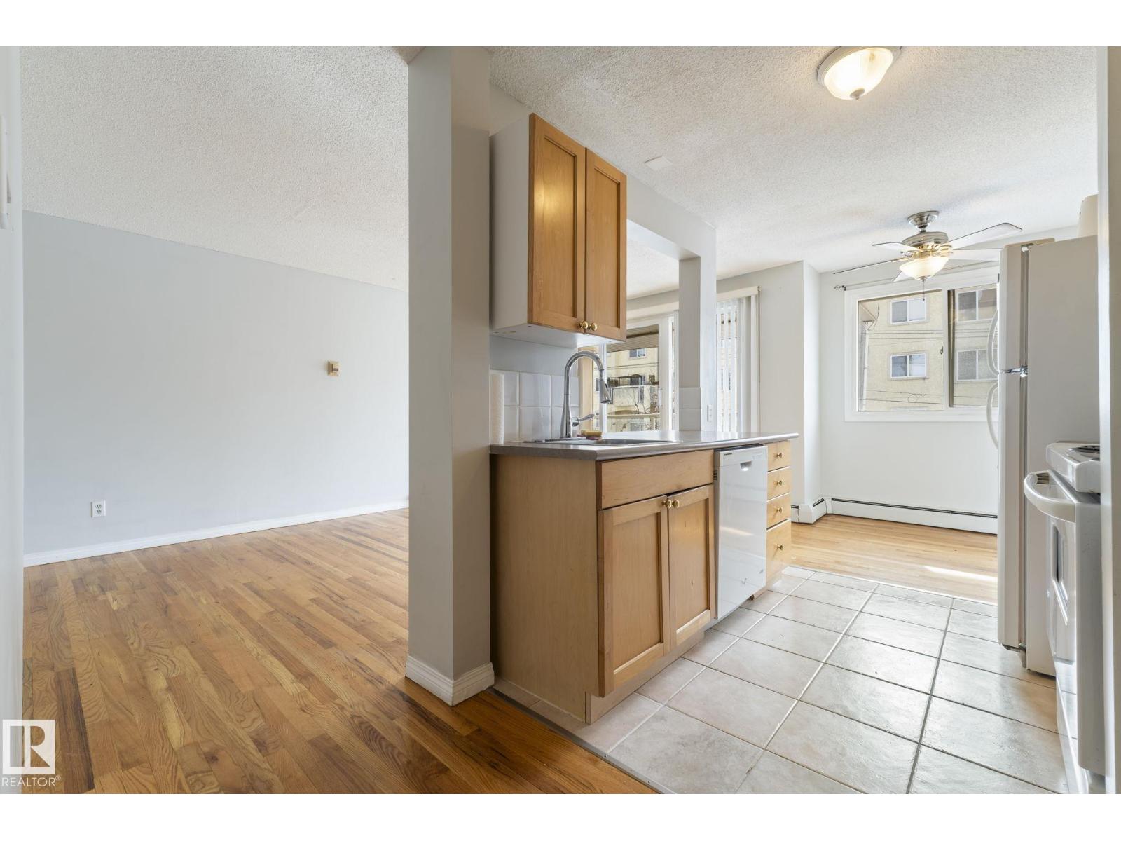 #308 10230 120 ST NW - 16