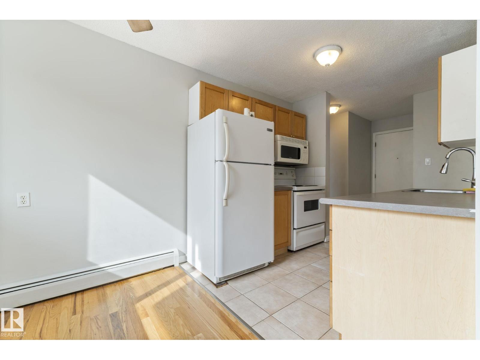 #308 10230 120 ST NW - 22
