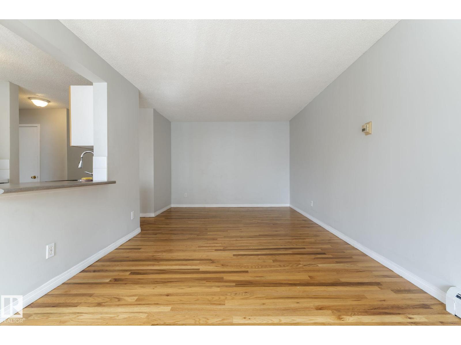 #308 10230 120 ST NW - 29