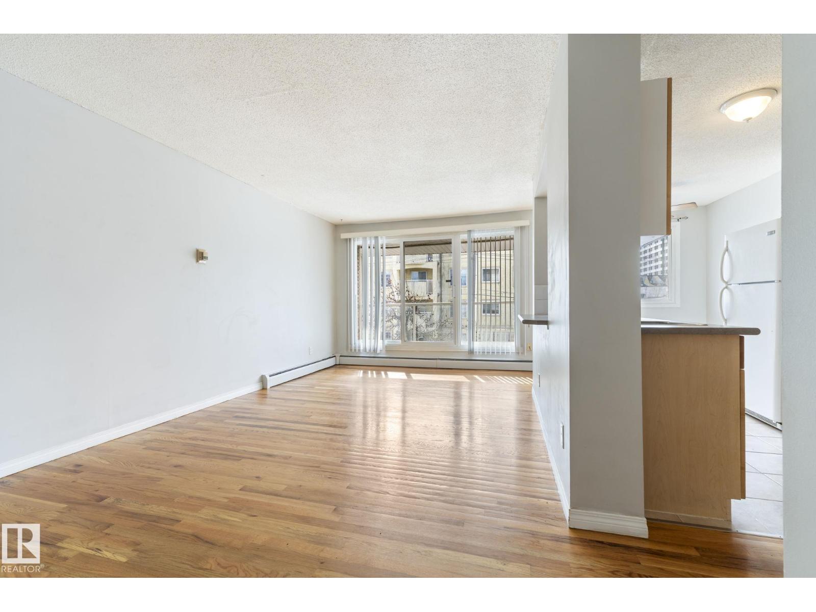 #308 10230 120 ST NW - 33