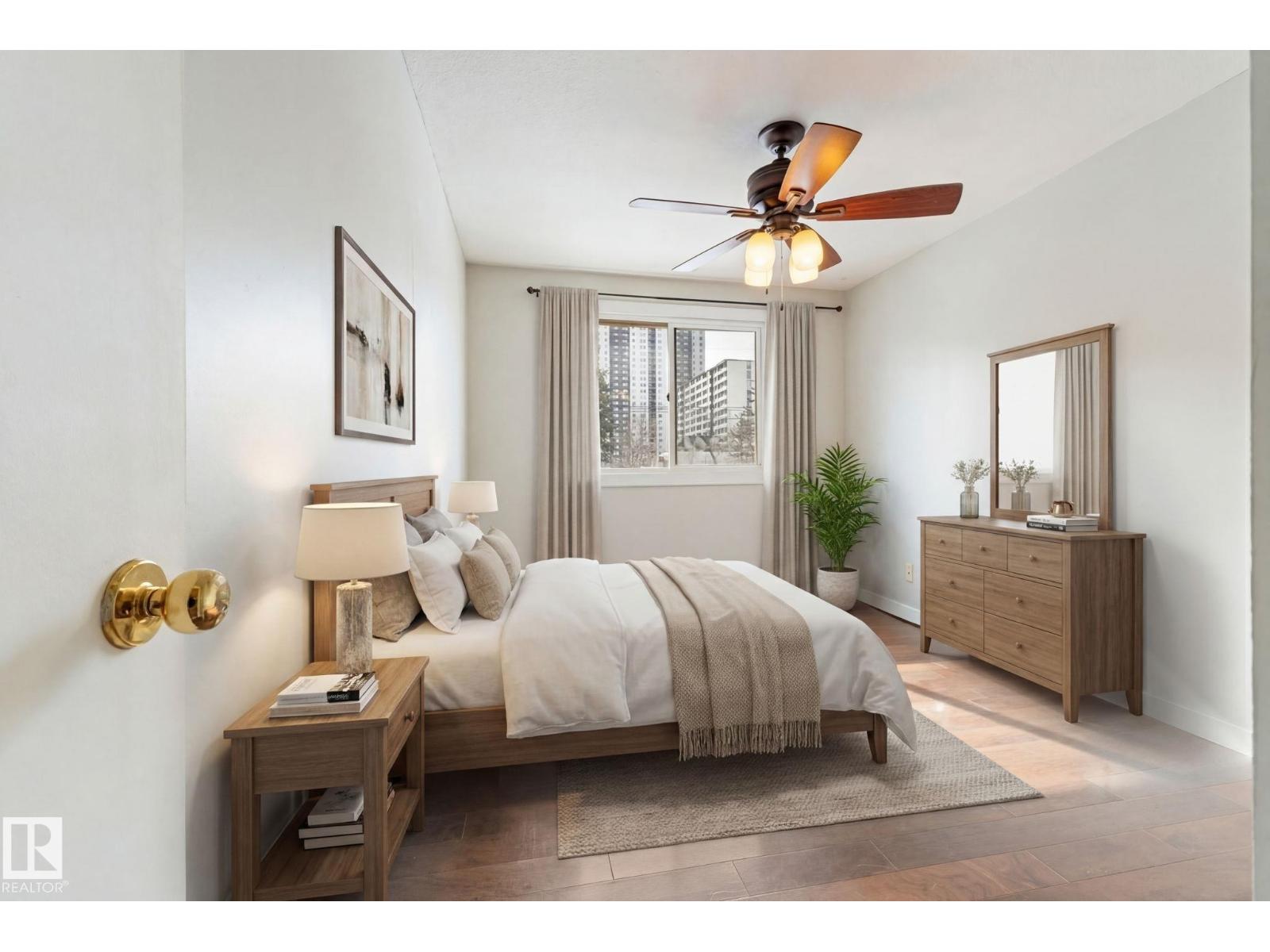 #308 10230 120 ST NW - 36