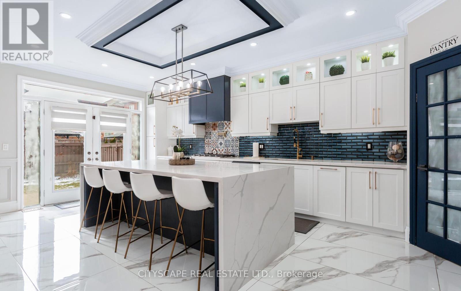 191 ROWE TERRACE - 15