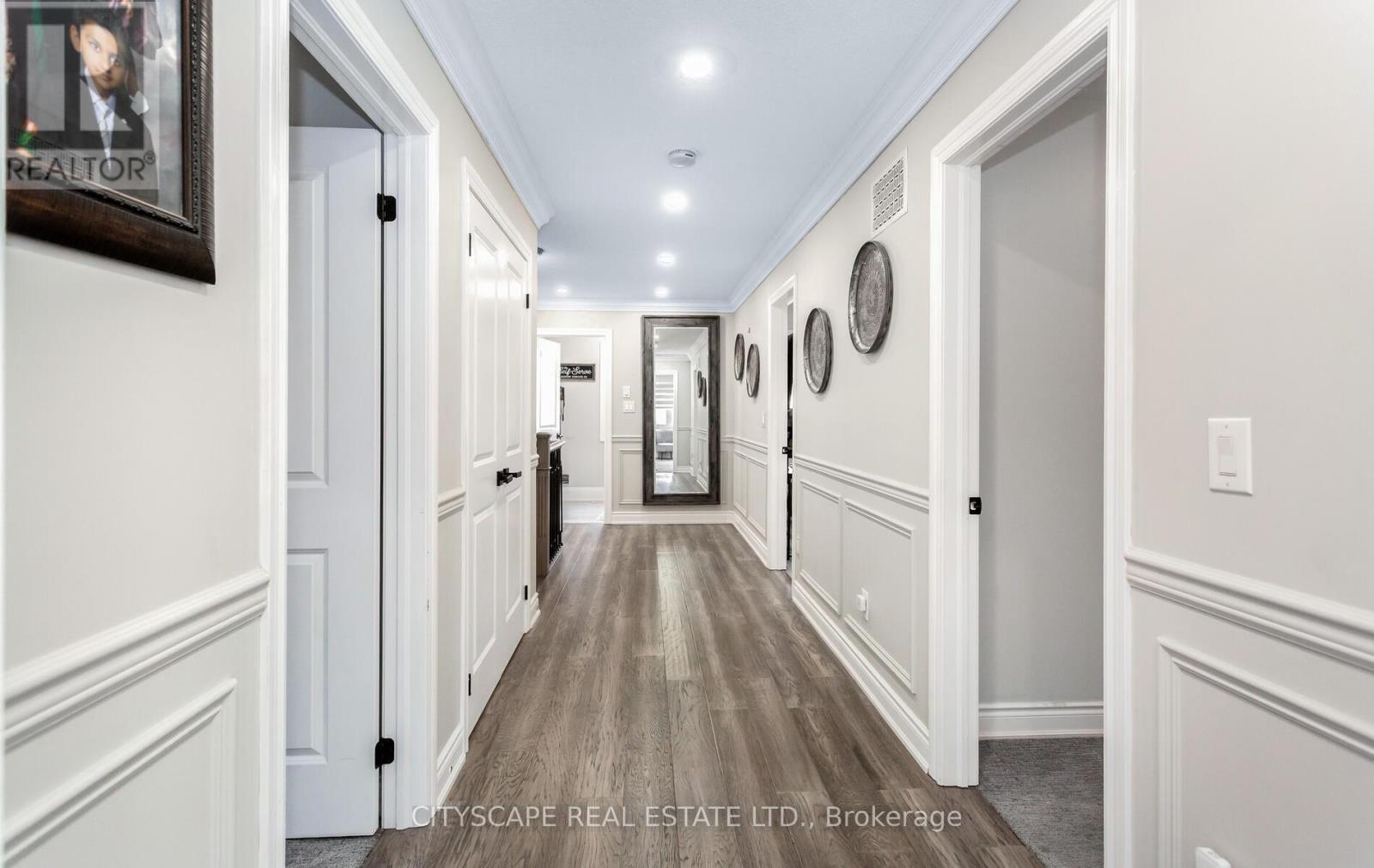 191 ROWE TERRACE - 31
