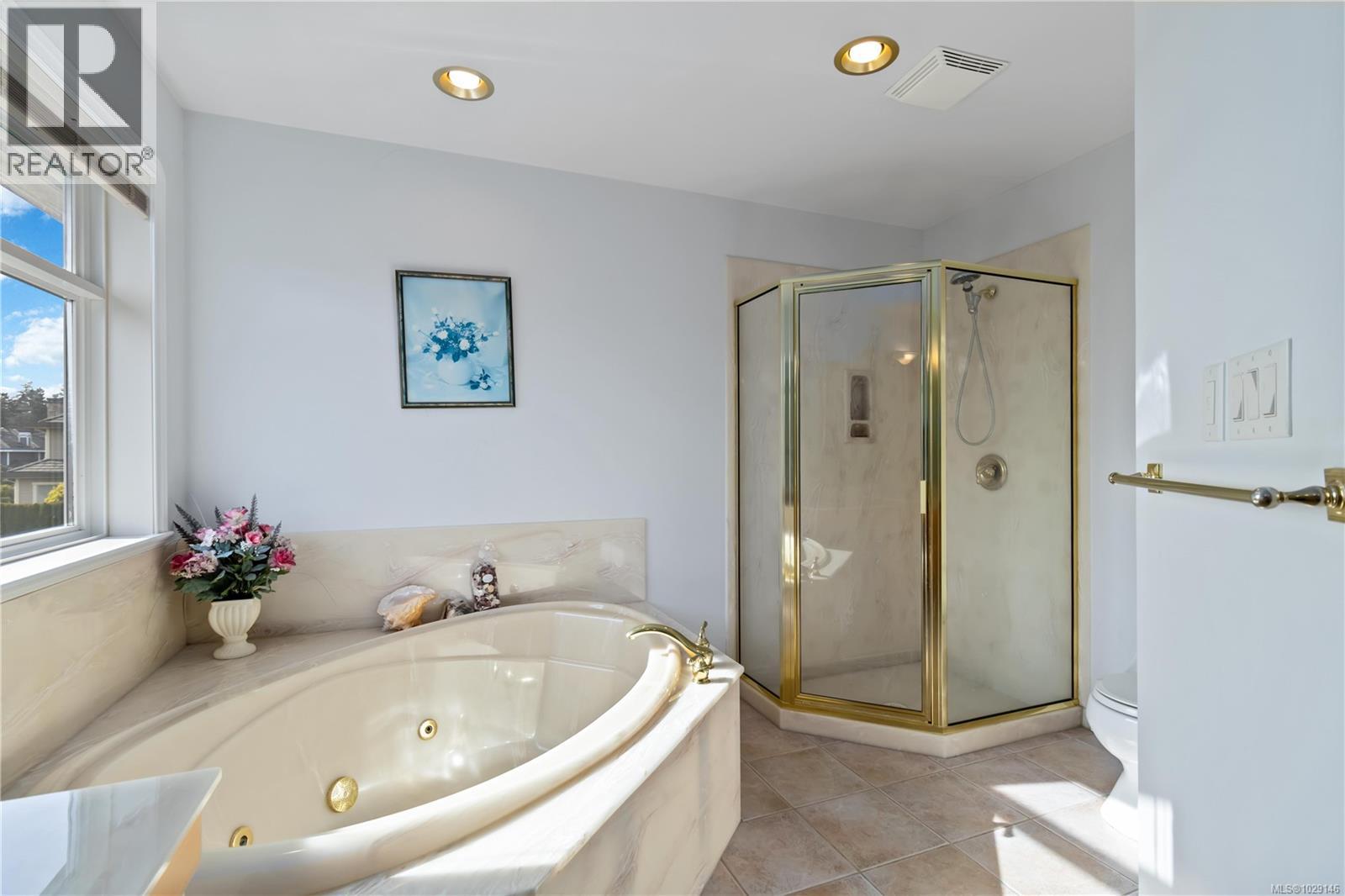  4543 Gordon Point Drive, Saanich