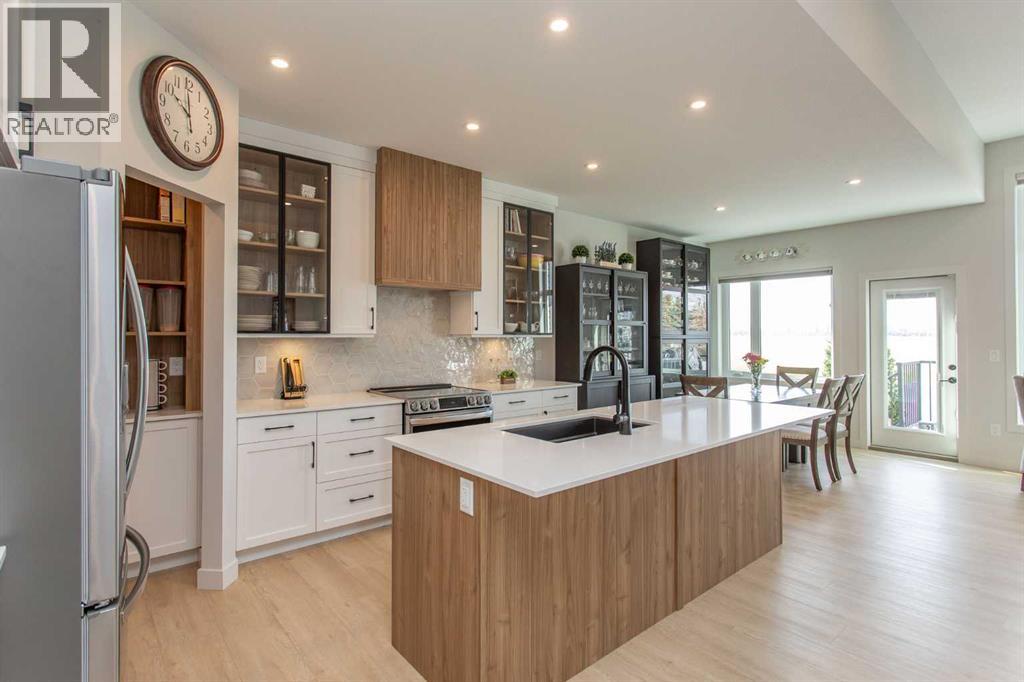 Single Family House Bungalow for Sale in  Emmett Crescent Evergreen Red Deer 