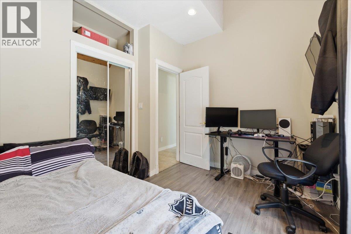 9515 KEITHLEY ROAD - 12